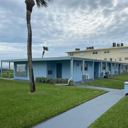Sea Aire Oceanfront Inn Cocoa Beach Eksteriør billede