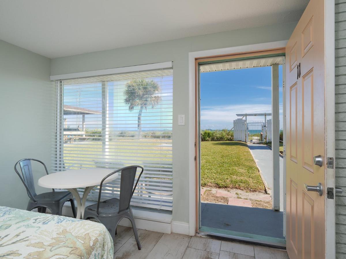 Sea Aire Oceanfront Inn Cocoa Beach Eksteriør billede