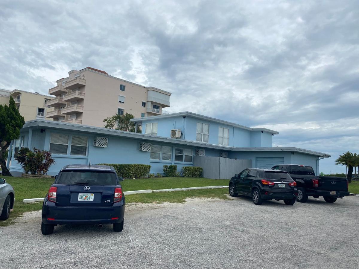 Sea Aire Oceanfront Inn Cocoa Beach Eksteriør billede